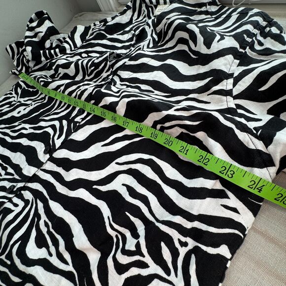 Jones New York Sport Women’s 1X Zebra Print 100% Linen Tunic Blouse 3/4 Sleeve - Picture 4 of 7